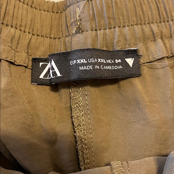 Zara Pants - Picture 3 of 5